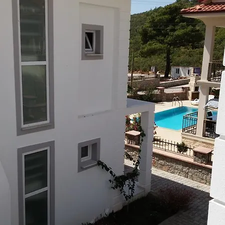 Villabera Fethiye فيلة